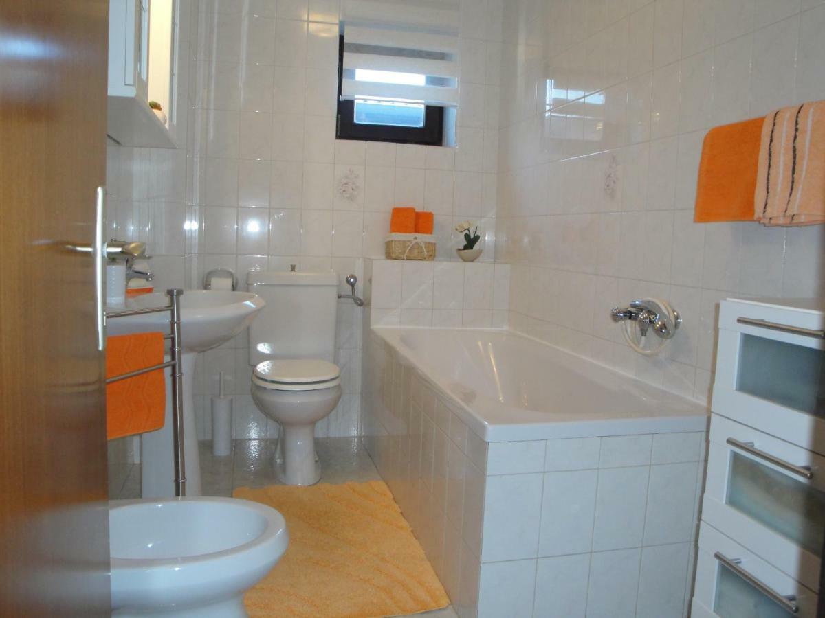 Apartment Nevia Fažana Екстериор снимка
