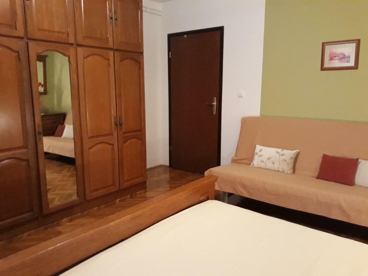 Apartment Nevia Fažana Екстериор снимка